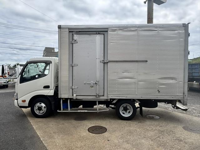 日野 バン車 デュトロ|中古トラックの販売・買取・査定のアイナビ