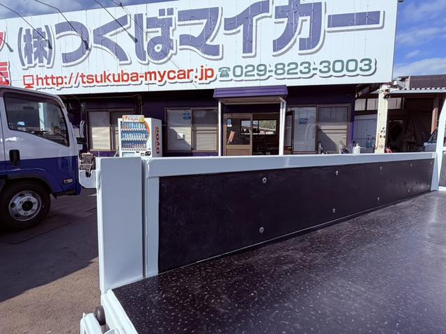 いすゞ 平ボディ|中古トラックの販売・買取・査定のアイナビ