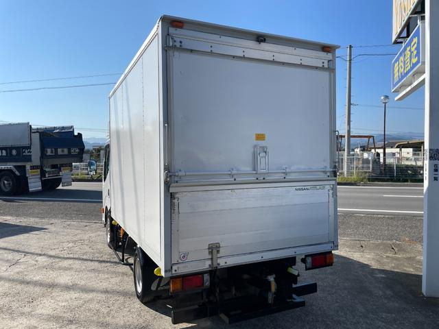 日産 バン車|中古トラックの販売・買取・査定のアイナビ