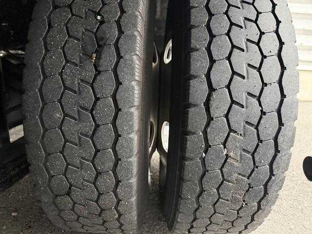 日野 バン車 デュトロ|中古トラックの販売・買取・査定のアイナビ