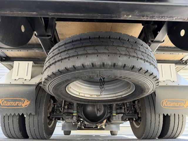 トヨタ バン車|中古トラックの販売・買取・査定のアイナビ