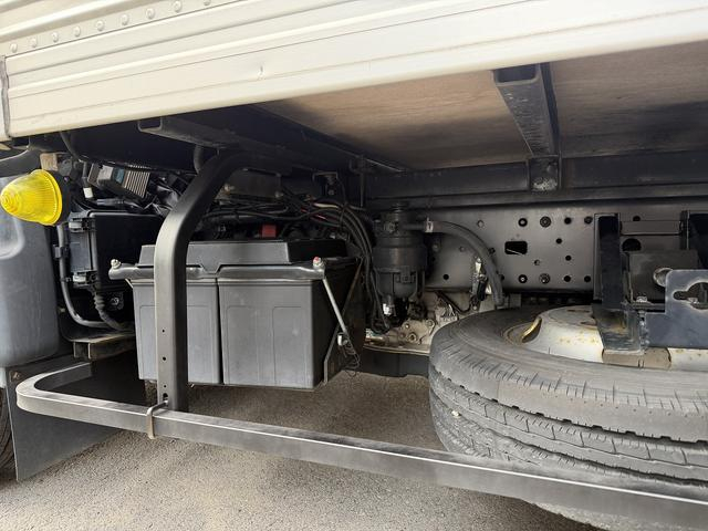 トヨタ バン車|中古トラックの販売・買取・査定のアイナビ