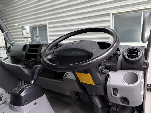 トヨタ バン車|中古トラックの販売・買取・査定のアイナビ