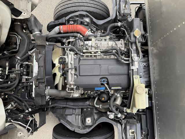 日産 バン車|中古トラックの販売・買取・査定のアイナビ