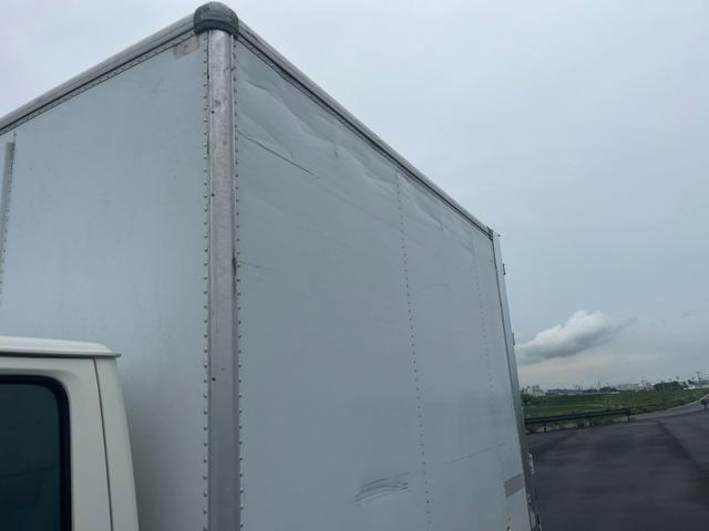 マツダ バン車|中古トラックの販売・買取・査定のアイナビ
