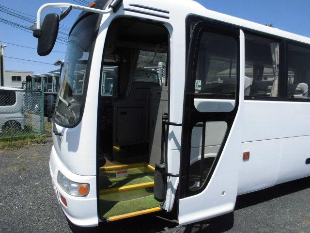日野 バス リエッセ|中古トラックの販売・買取・査定のアイナビ