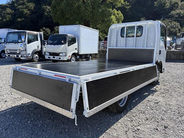 いすゞ 平ボディ|中古トラックの販売・買取・査定のアイナビ