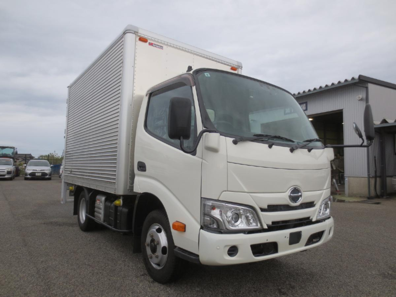 日野 バン車|中古トラックの販売・買取・査定のアイナビ