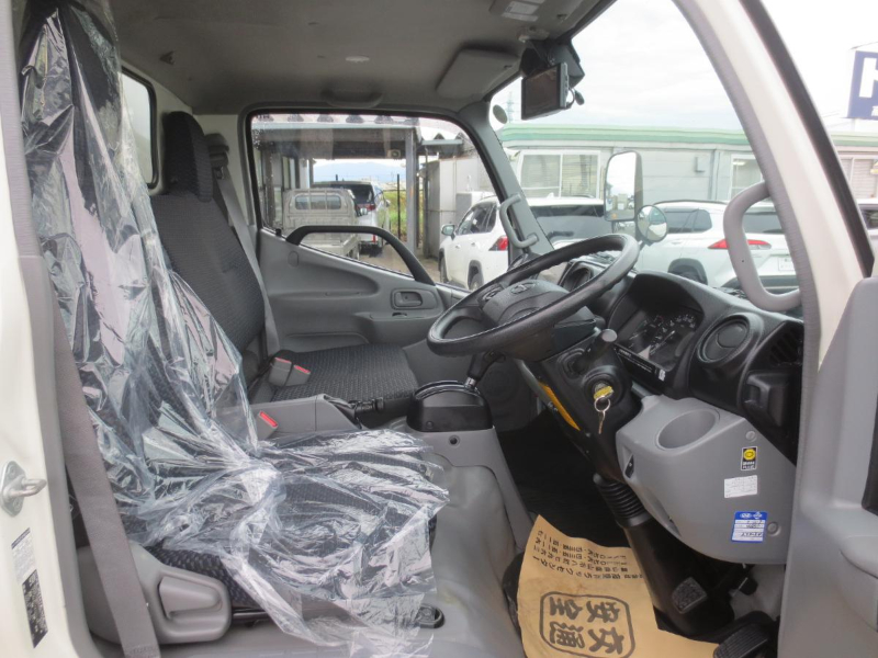 日野 バン車|中古トラックの販売・買取・査定のアイナビ
