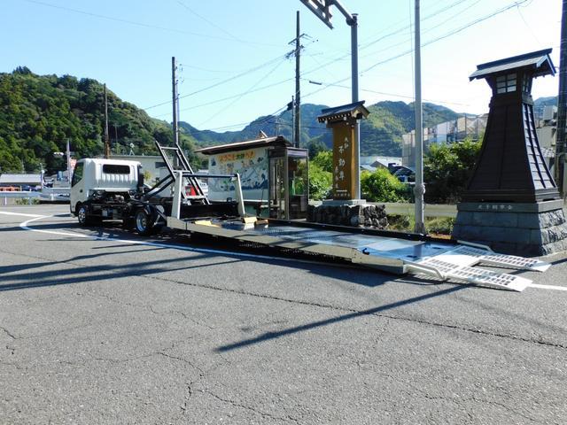 日野 特殊車両 デュトロ|中古トラックの販売・買取・査定のアイナビ