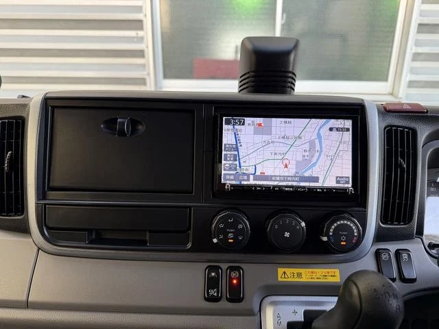 三菱ふそう バン車 キャンター|中古トラックの販売・買取・査定のアイナビ