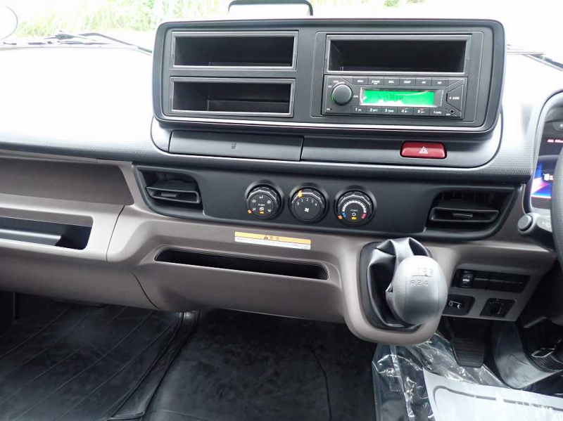 三菱ふそう 特殊車両|中古トラックの販売・買取・査定のアイナビ