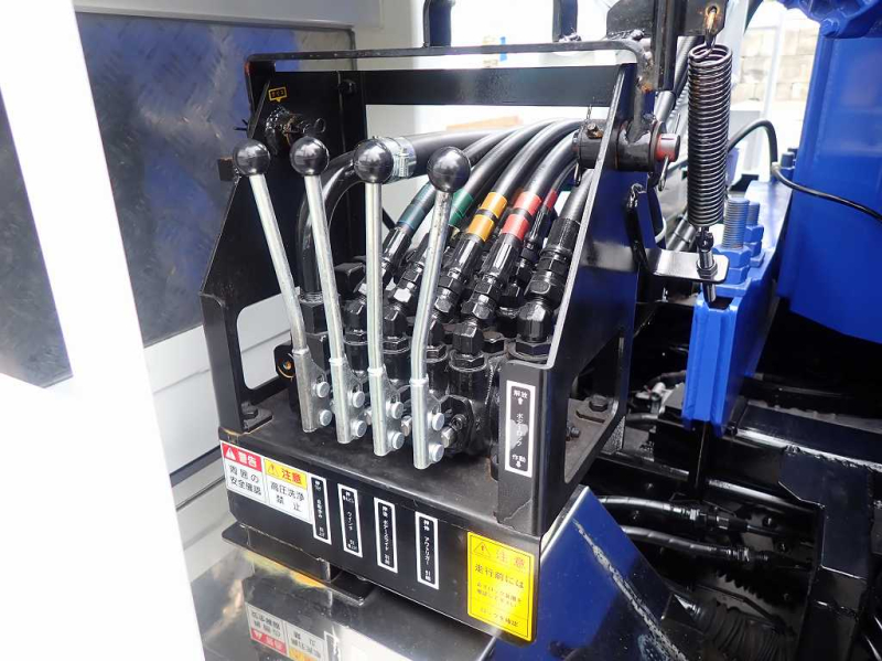 三菱ふそう ユニック|中古トラックの販売・買取・査定のアイナビ