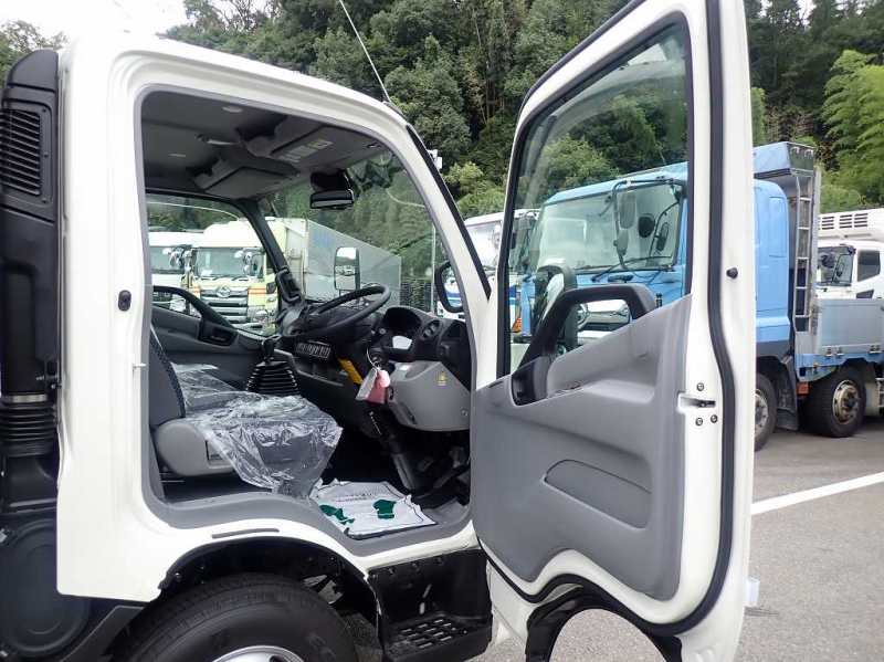 日野 ウイング車|中古トラックの販売・買取・査定のアイナビ