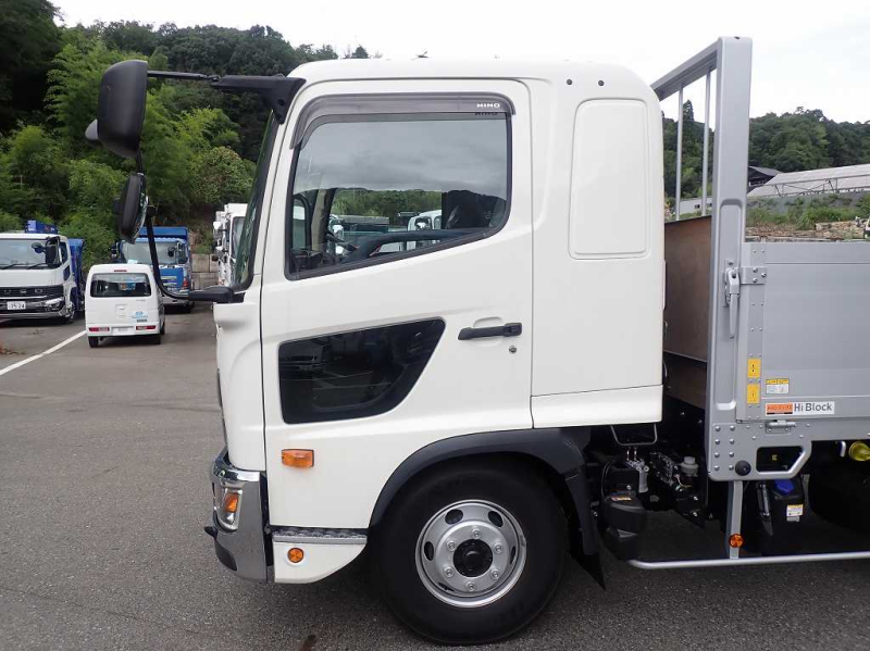 日野 平ボディ|中古トラックの販売・買取・査定のアイナビ