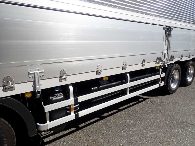 三菱ふそう ウイング車|中古トラックの販売・買取・査定のアイナビ