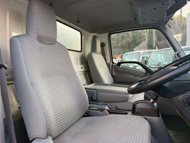 トヨタ バン車 ダイナ|中古トラックの販売・買取・査定のアイナビ