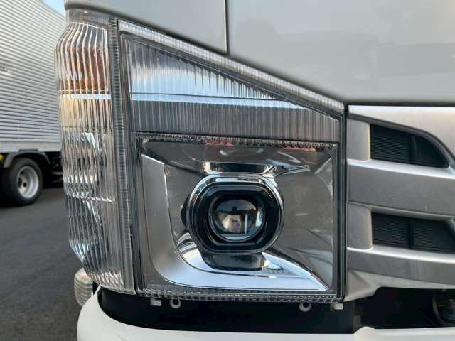 日産 平ボディ アトラス|中古トラックの販売・買取・査定のアイナビ