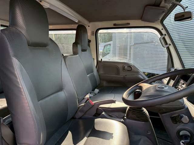 日産 平ボディ アトラス|中古トラックの販売・買取・査定のアイナビ