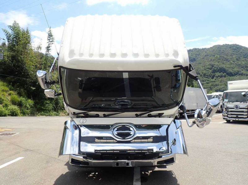 日野 冷凍ウイング|中古トラックの販売・買取・査定のアイナビ