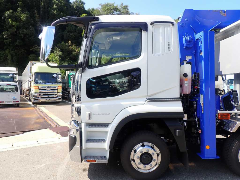 三菱ふそう セルフ|中古トラックの販売・買取・査定のアイナビ