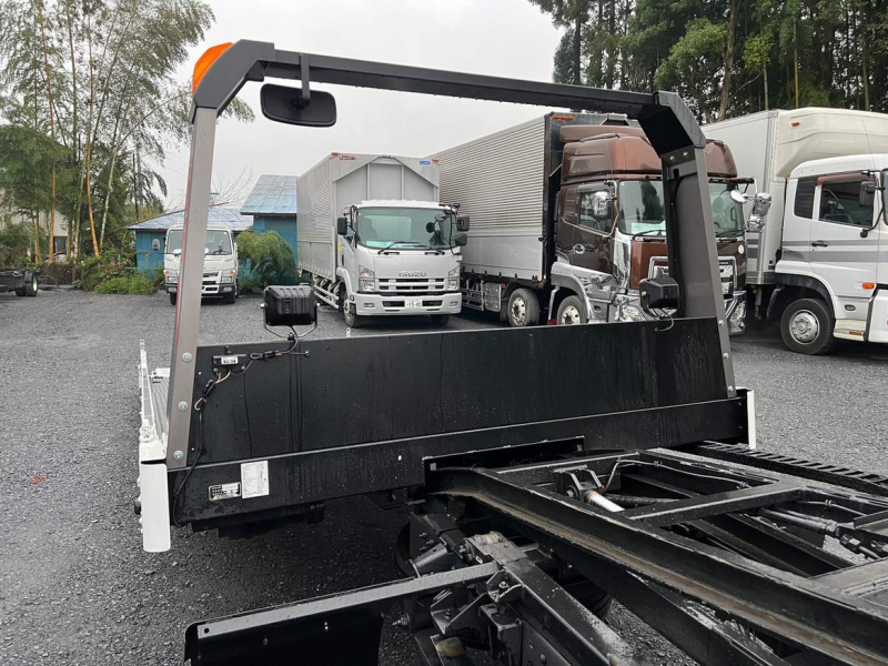 三菱ふそう 特殊車両 キャンター|中古トラックの販売・買取・査定のアイナビ