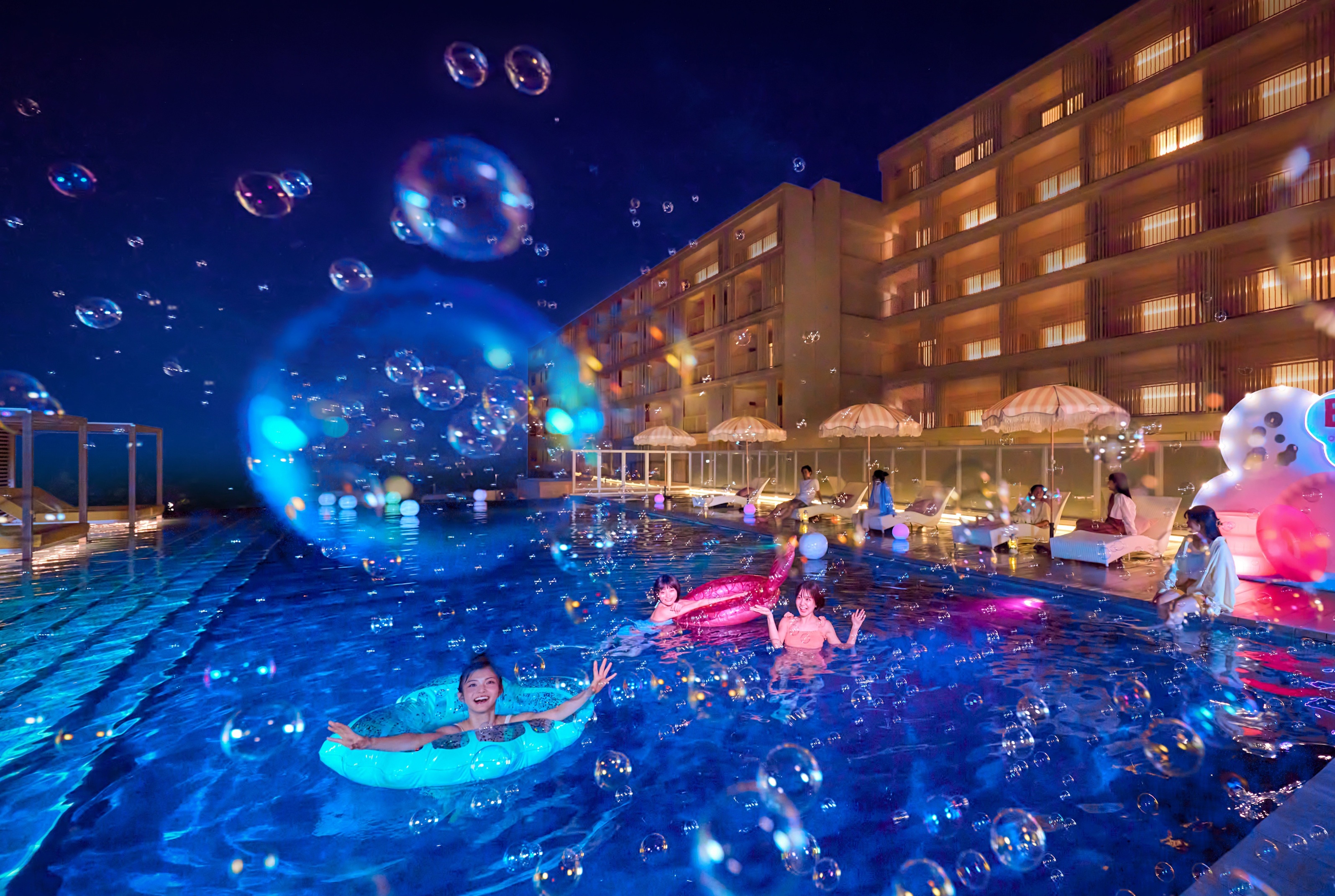 「ウィンタープールパーティ」開催