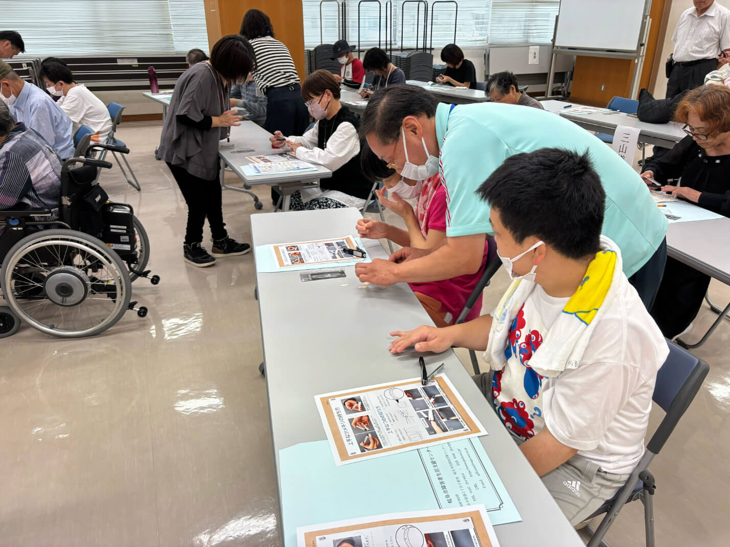 「つめとつめ切り」を学ぶ特別講座