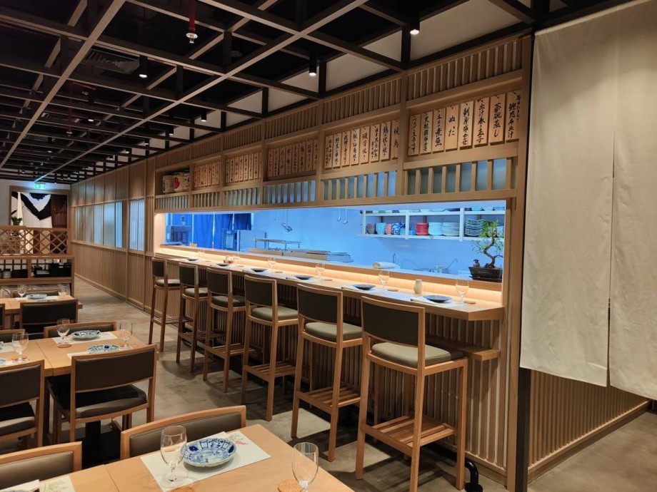 【ドバイ】伝統的な和食店でキッチンスタッフ募集　海外勤務が初めての方も歓迎