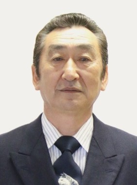 <坂本東一調教師>