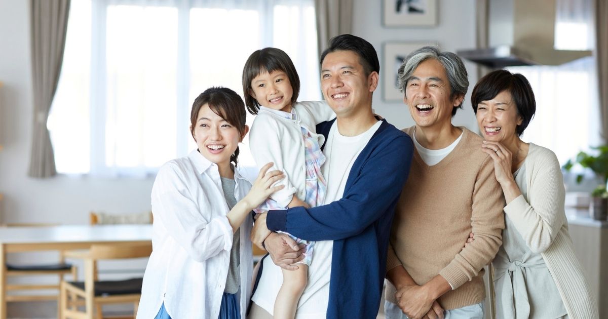 祖父母と写真