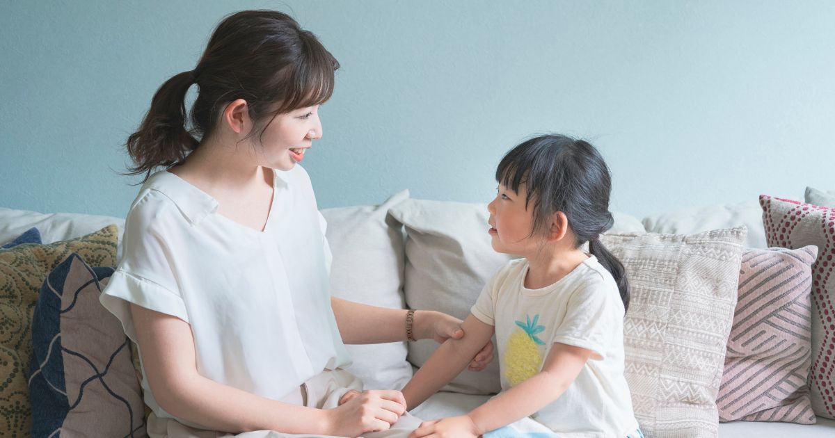 対話している親子