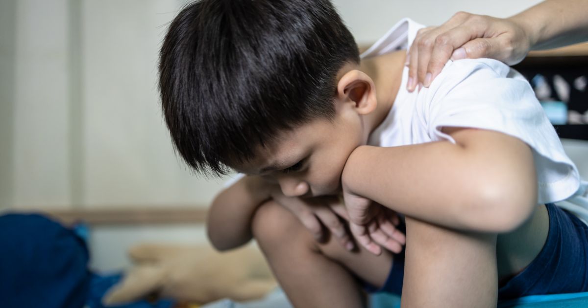 落ち込む子ども