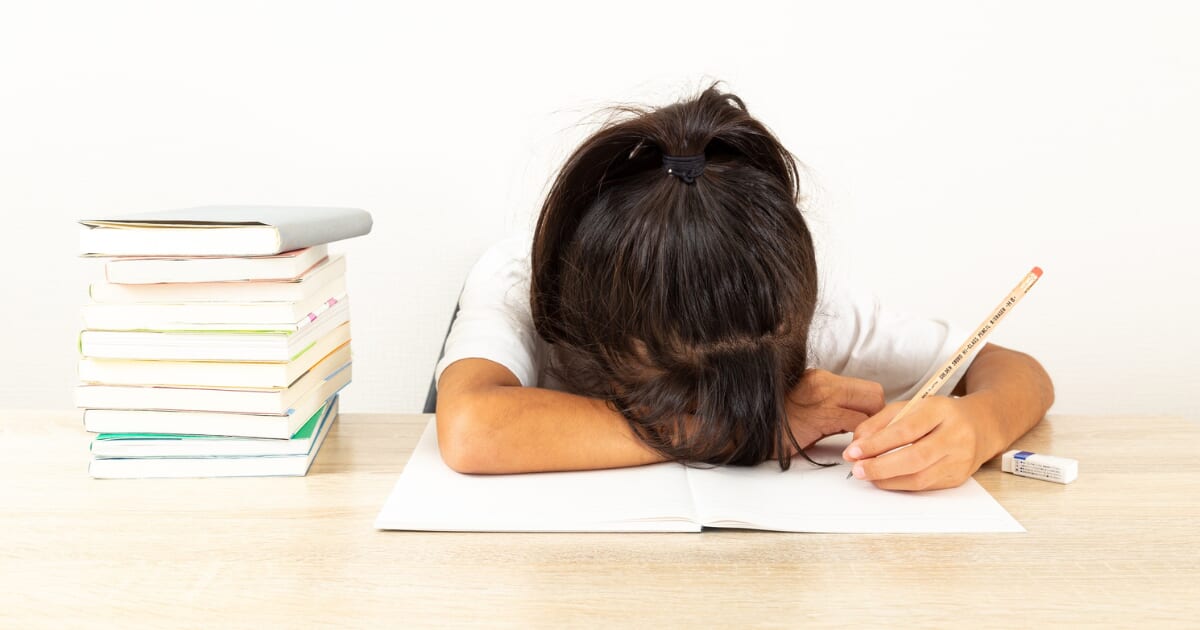 だるそうな子供