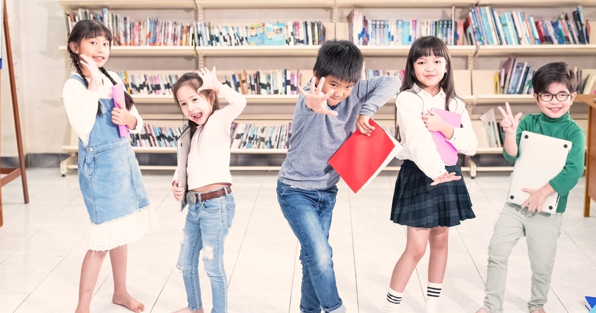 小学生が夢中になる学習まんが10選。歴史・科学ジャンル別に紹介