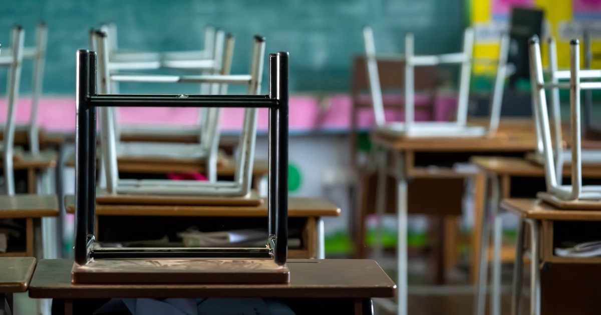 「学校行きたくない」は9月1日だけじゃない。最初の2週間に子どもが出すSOSサイン
