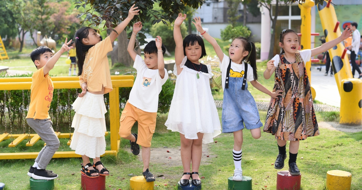 自己肯定感は3歳・6歳・9歳・12歳で育て方が変わる。年齢別「効く声かけ」12選