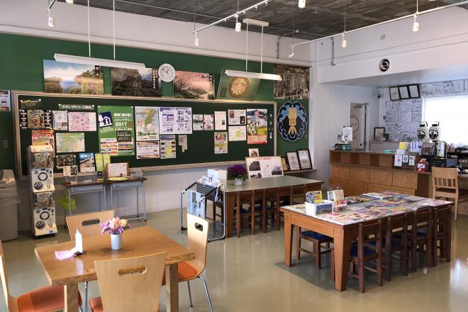 道の駅 保田小学校 写真2