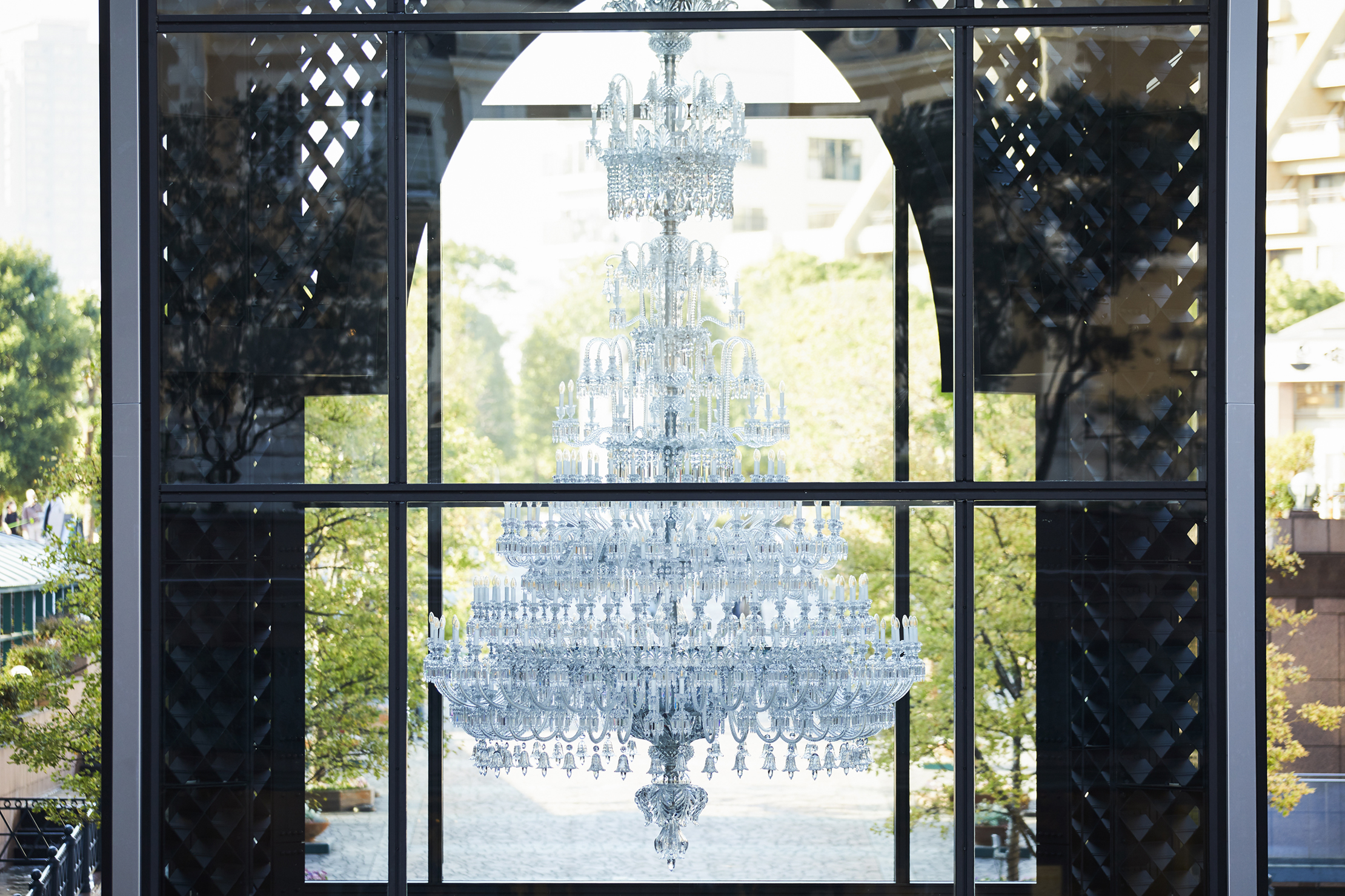 恵比寿ガーデンプレイス イルミネーション Baccarat ETERNAL LIGHTS-歓びのかたち- 写真2