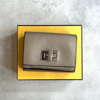 FENDI フェンディ / ピーカブートリフォールドウォレット