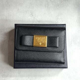 PRADA プラダ / サフィアーノフィオッココンパクトウォレット