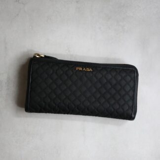 PRADA プラダ / キルティングロングウォレット
