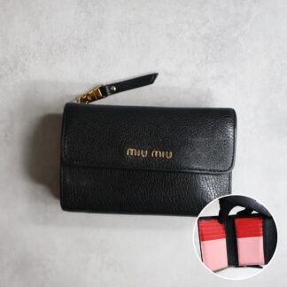 miu miu ミュウミュウ / マドラスマルチカラーコンパクトウォレット