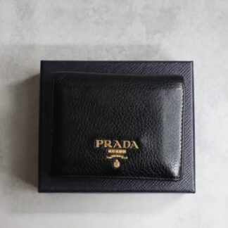 PRADA プラダ / ヴィッテログレインバイフォールドウォレット