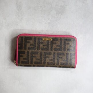 FENDI フェンディ / ズッカジップアラウンドウォレット