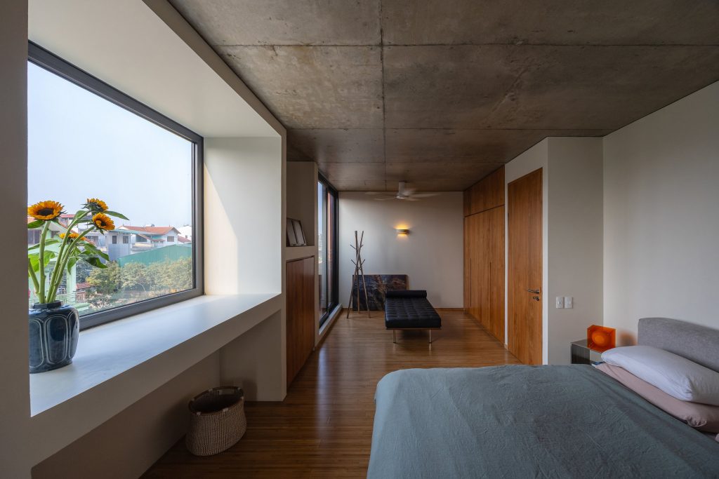 100 Windows by Inrestudio, Hanoi, bedroom on the third floor