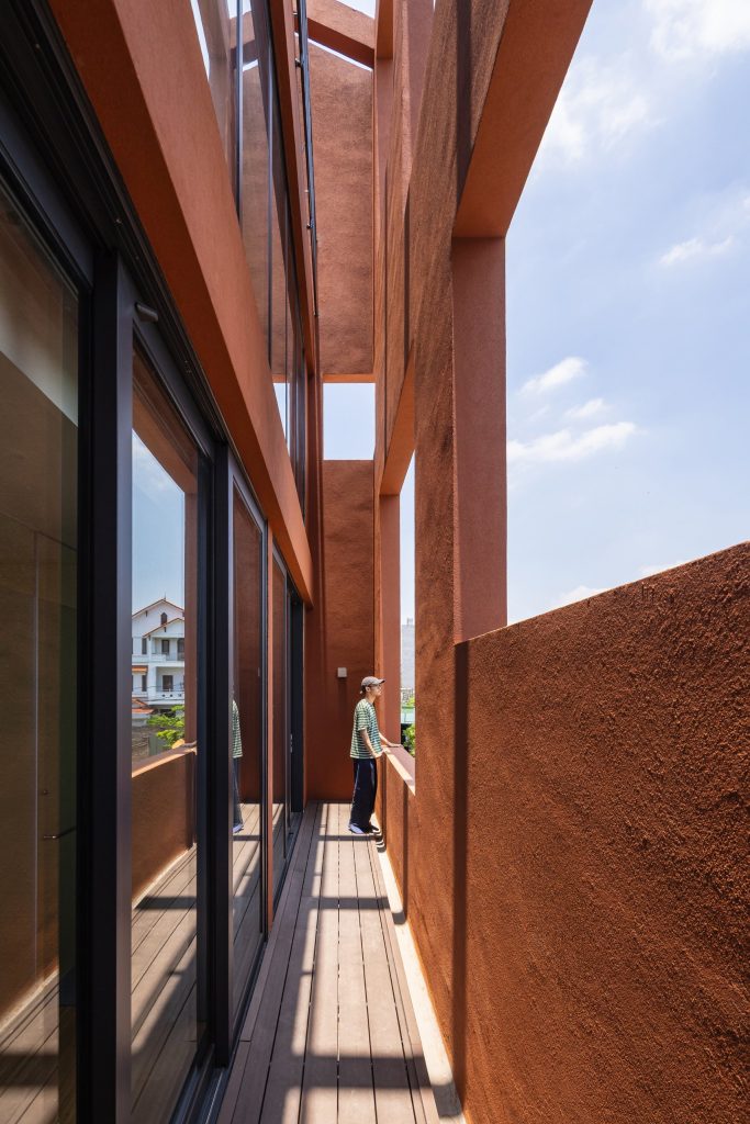 100 Windows by Inrestudio, Hanoi, terrace on the second floor