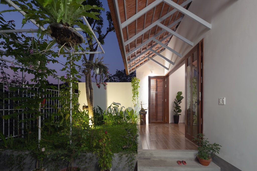 3gian House by Nguyen Khac Phuoc Architects, view 13