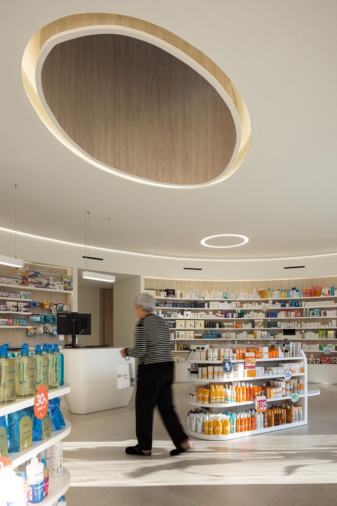 Product displays beneath the illuminated oval opening