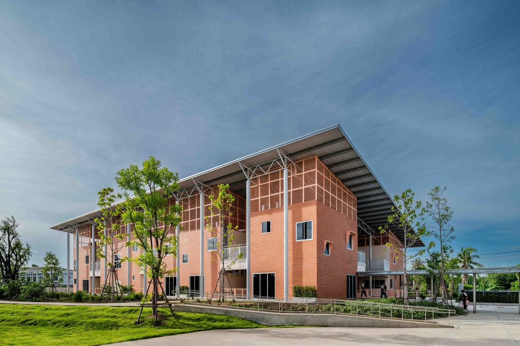 Oneness School Nonthaburi